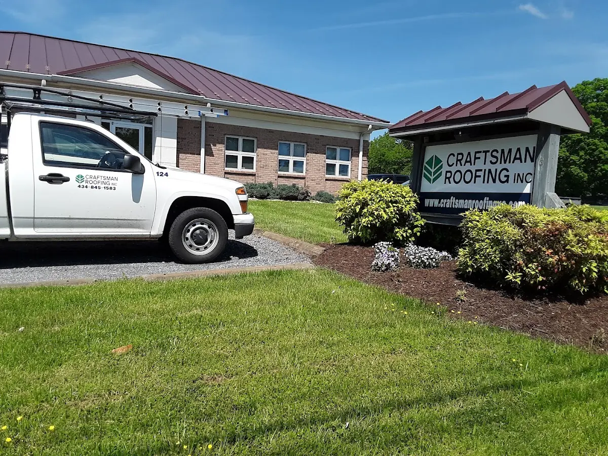 Quality Roof Replacement by experienced craftsmen in Homewood